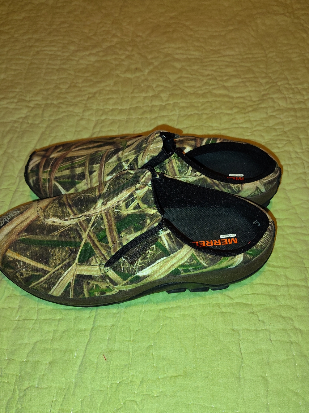 Merrell Men's Camo Slip-On Mules - Green Brown